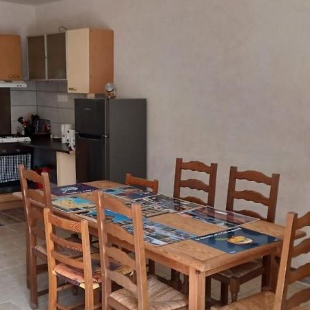 Appartement 4 A 6 Places Osmanville Exterior photo